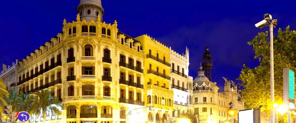 ¿Qué tipo de habitaciones ofrecen los hoteles en Zaragoza?