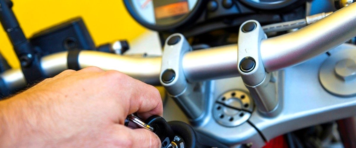 ¿Qué tipo de reparaciones pueden realizar los talleres de moto en Huelva?