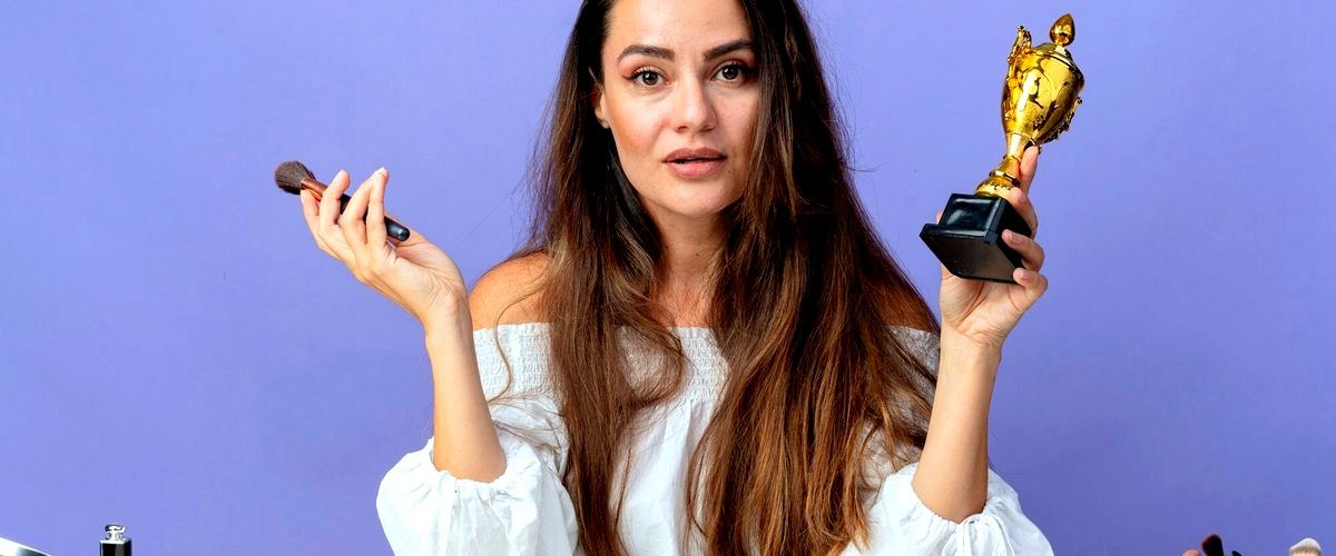  ¿Qué tipos de servicios ofrecen las maquilladoras en Cartagena (Murcia)? 