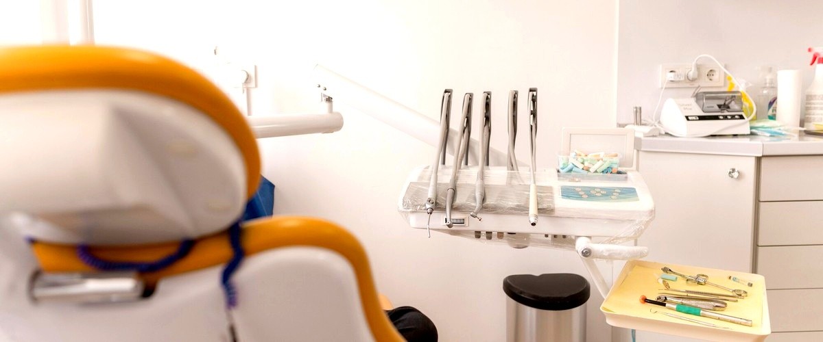 ¿Qué tratamientos ofrece el dentista de la Seguridad Social en La Coruña?